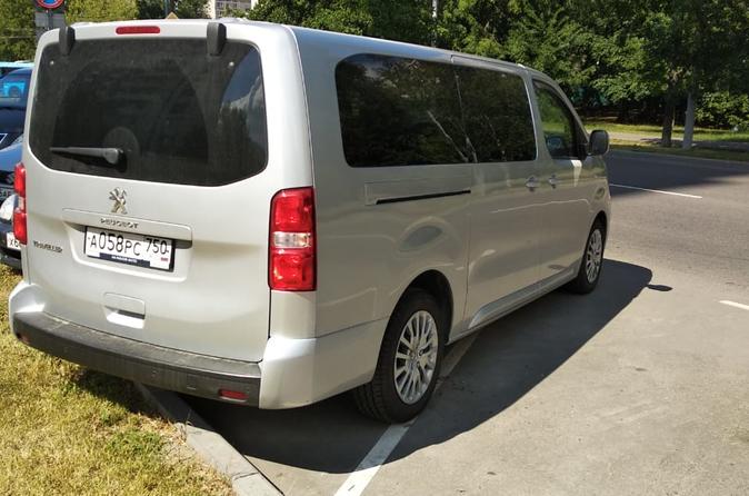 Minivan Taxi from Moscow airport Sheremetyevo to the city