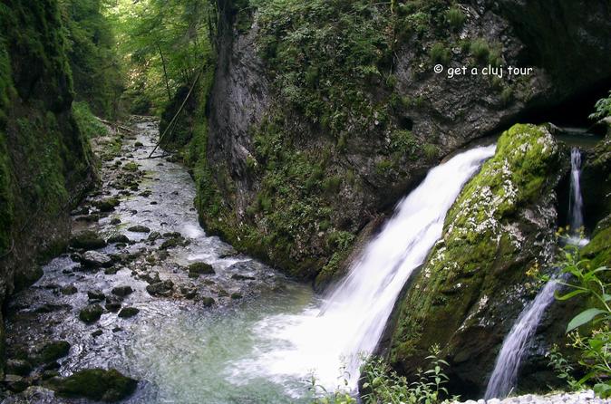 Apuseni Nature Park hiking & caving (5 days, from Cluj)