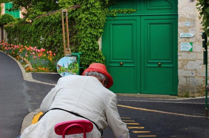 Giverny Monet House and Gardens Skip the line Walking tour