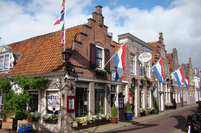 Amsterdam Super Saver: Dutch Countryside Tour and A'DAM Lookout