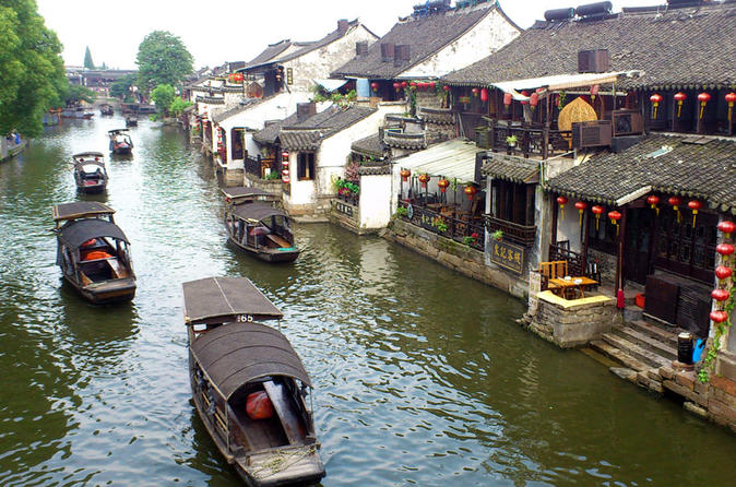 Private Round-Trip Day Tour: Xitang Water Town from Shanghai Including Boat Ticket