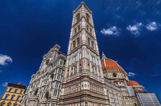 Tour of Uffizi, Accademia, Duomo and Holy Cross Basilica in under 1 hour
