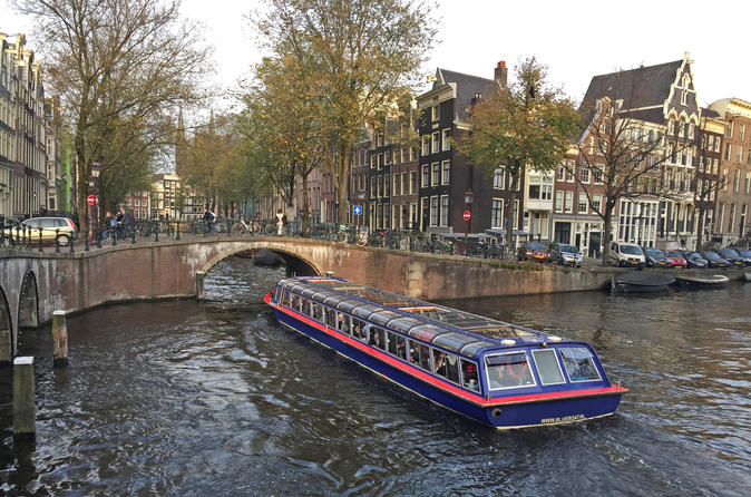 City Canal Cruise plus Skip-the-Line Madame Tussauds Entrance Ticket
