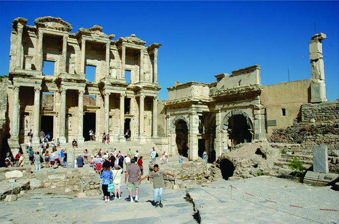 Kusadasi Small Group Trip to Ephesus Including House of Virgin Mary and St John Basilica