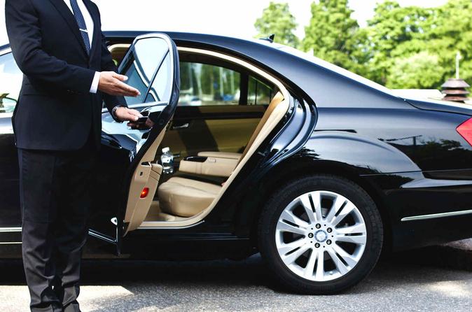 Departure Private Transfer: Belgrade Hotels to Belgrade International Airport