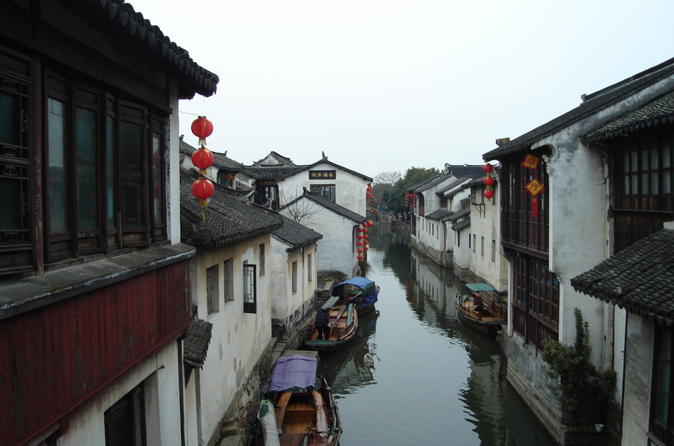 Private Day Trip: Tongli Water Town from Shanghai with Lunch