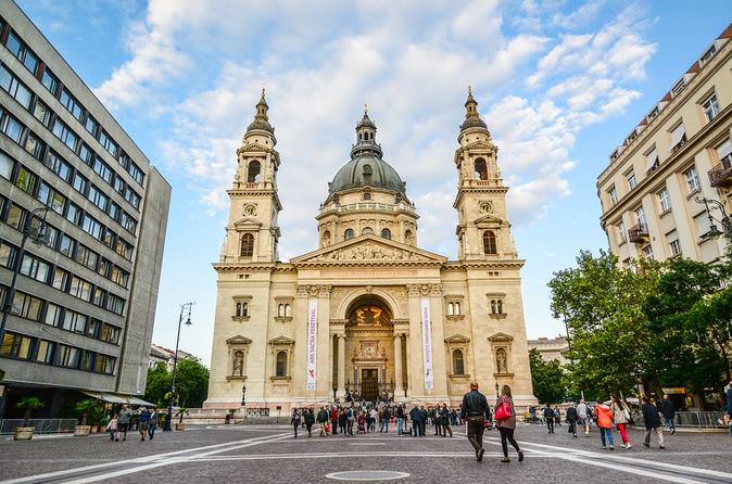 Private 4-hour Walking Tour of Budapest