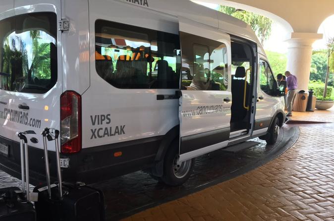 Bus Up to 15 Passengers Private Airport Transfer to/from Chiquila Xolbox Ferry