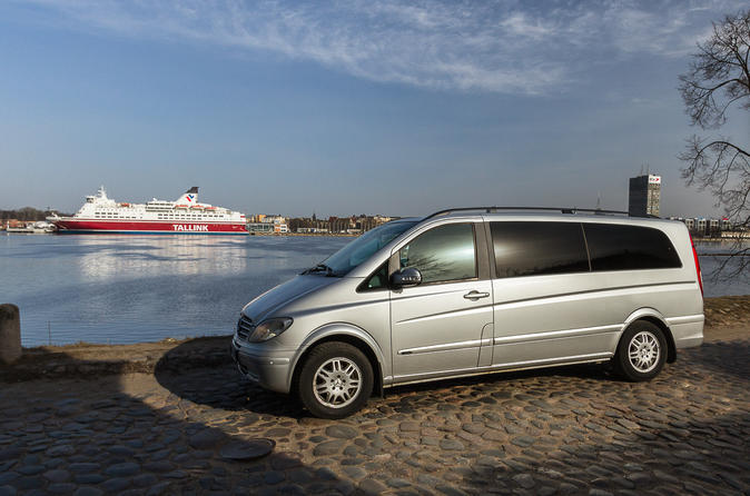 Private Minivan Transfer from Tallinn to Riga