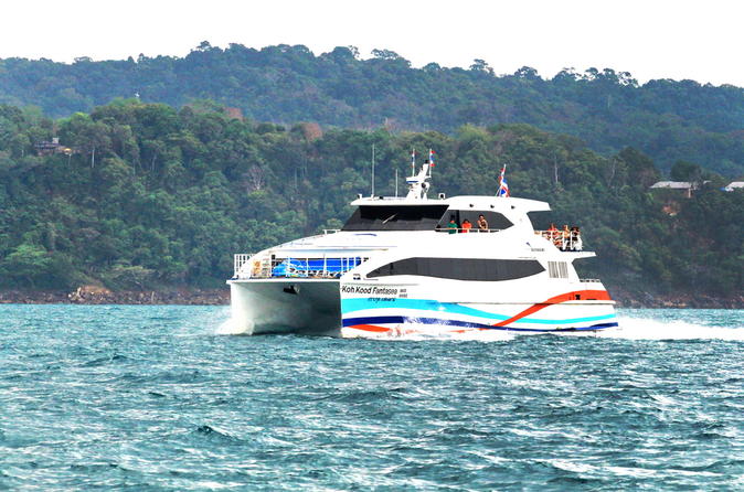 Koh Kood to Trat Transfer by Boonsiri High Speed Catamaran