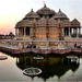 Private Evening Tour of Akshardham Temple with Musical Fountain Show 