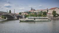 Crucero por el río Moldava en Praga con la mejor vista
