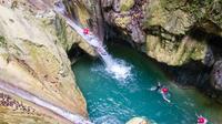 Excursión por la costa de Amber Cove: fiesta de salto y deslizamiento desde las cataratas de Damajagua