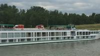 Shared Transfer from Amsterdam River Cruise Port to Amsterdam Schiphol Airport