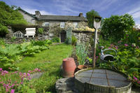 Beatrix Potter's Lakeland Tour from Windermere Including Lake Cruise