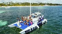 Excursión de medio día en catamarán con esnórquel en Punta Cana