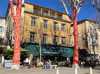 Small-Group Day Trip to Aix en Provence from Avignon