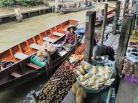 Private Tour: Floating Markets of Damnoen Saduak Cruise Day Trip from Bangkok