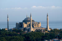 Small-Group Istanbul in One Day Tour Including Topkapi Palace and Hagia Sophia