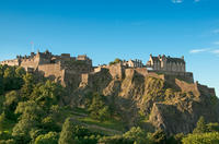 Edinburgh Rail Day Trip from London including Edinburgh Castle Entry and Hop-On Hop-Off Bus