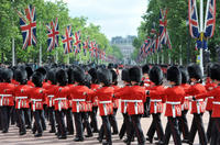 Royal London Sightseeing Tour Including Changing of the Guard Ceremony with Optional London Eye Upgr