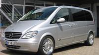 Private Departure Transfer: Amsterdam City Center to Amsterdam Airport in Luxury Van