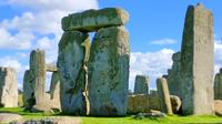 Stonehenge and Salisbury Private Tour from Bath