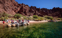 Las Vegas Combo Tour: Grand Canyon Helicopter Flight and Colorado River Float Day Trip