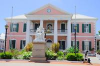Recorrido histórico de la ciudad de Nassau con recogida en el hotel