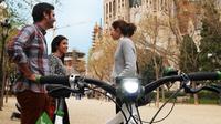 E-Bike Tour with Skip-the-Line Sagrada Familia Ticket in Barcelona