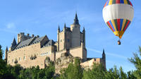 Paseo en globo aerostático sobre Segovia o Toledo con transporte desde Madrid opcional