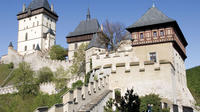 Viaje a los castillos de Karlstejn y de Konopiste con guía experto