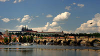 Entrada al castillo de Praga sin esperar colas: evita a los demás turistas