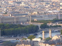 Photo of The Concorde Plaza Zoomed in on Place de la Concorde from the 2nd floor of the Eiffel Tower , dizzledorf - August 2012