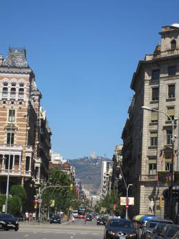 Photo of View to the basilica on the hill top. Beautiful avenues full of rich historical architectural views. , Jose - September 2016