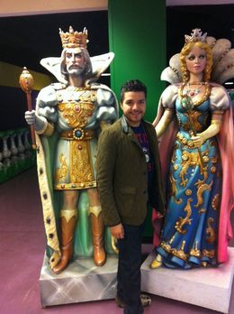 Photo of The Mardi Gras King´s and me Those are the Mardi Gras King and Queen with me hahahaha , ANGEL VILLEGAS - December 2013