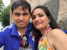 Photo of we had some fun time while history was unfolding the other side... me and my best buddy , Deepthi P - September 2015