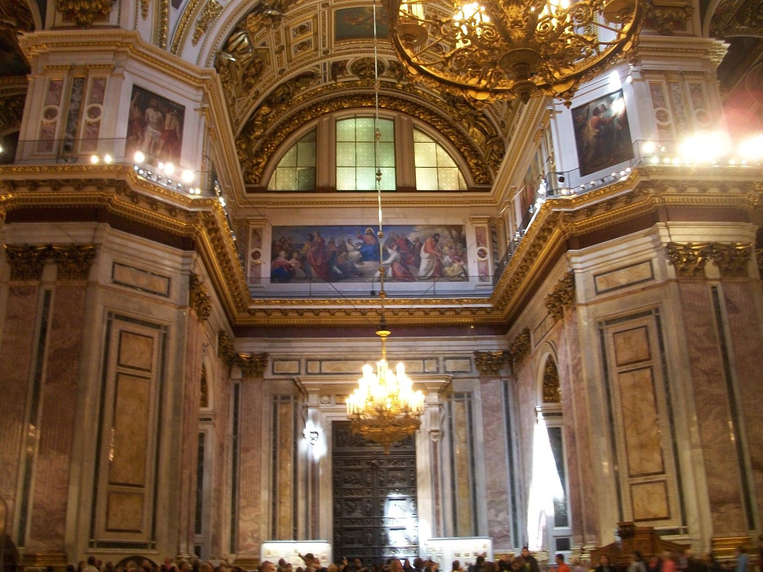 A view of the interior of St. Isaac's