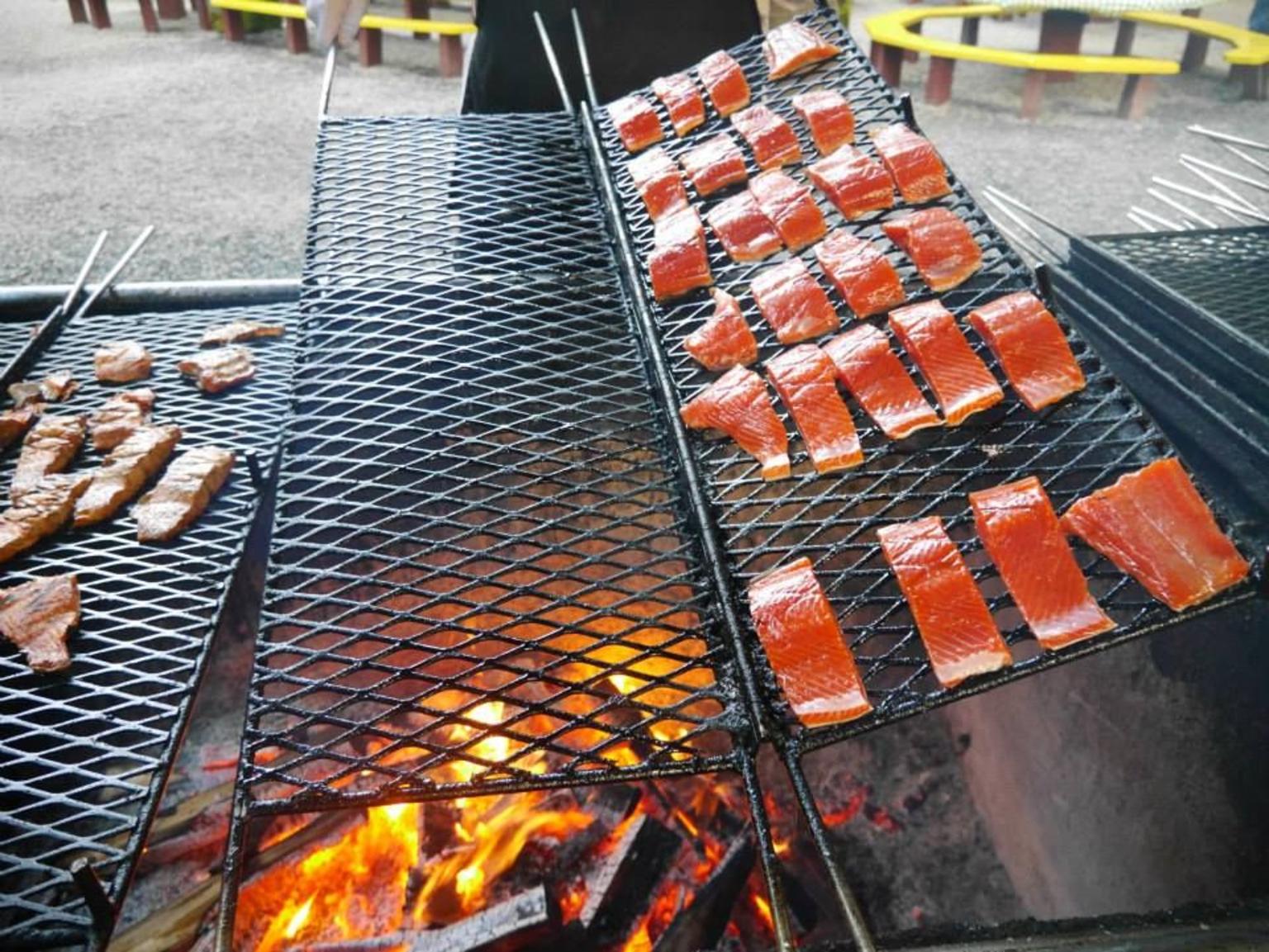Juicy Salmons