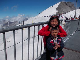 Photo of Wonderful Snow in Summer time at Mt Titlis My children were really enjoying snow at Mt Titlis. , Julius H - September 2013