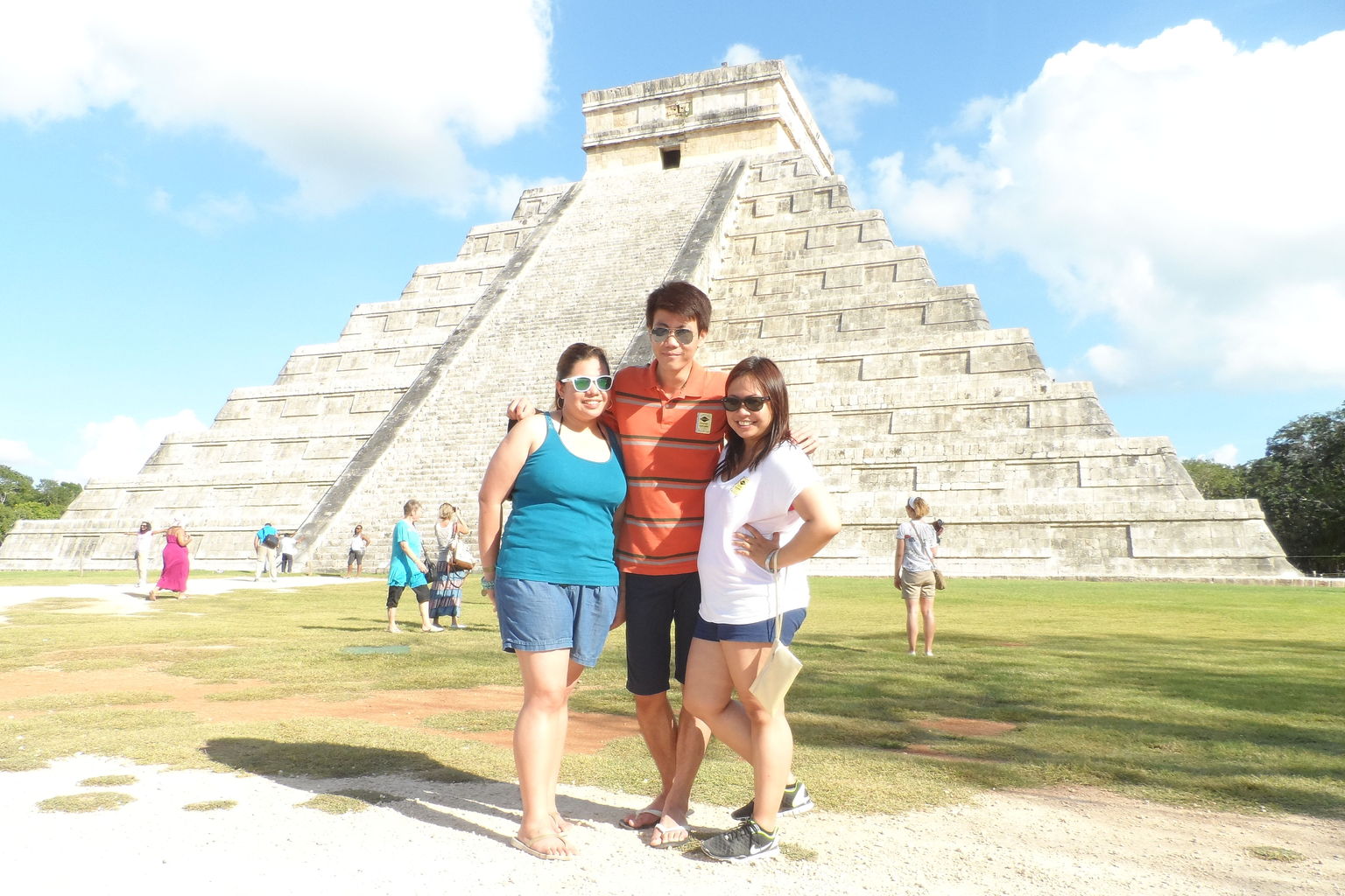 Con Mis Amigas en Chich��n-Itz��