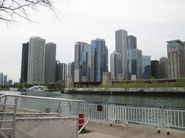 Photo of Chicago skyline from Navy Pier The skies clouded over just before we set off on our river cruise. , Robert B - May 2016