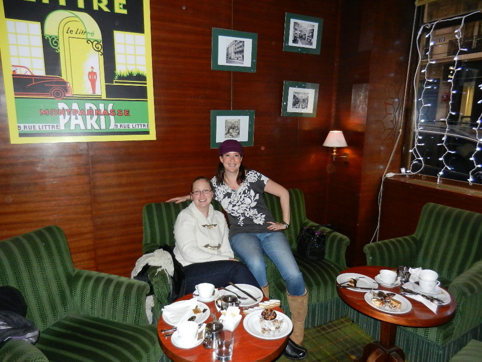 Enjoying the Gourmet Christmas Tour of Paris