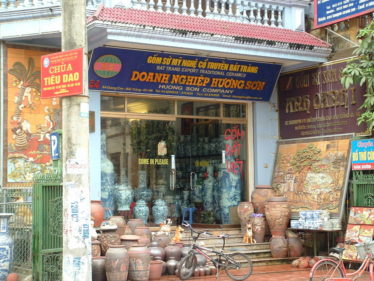 Bat Trang Ceramic Village