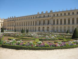 Photo of Versailles Palace and Garden 17 July 2012 Skip the Line day tour from Paris. Wonderful weather for walking around the gardens and lounging by the Grand Canal for our picnic lunch. Wish we could have had more time! A very enjoyable day. ... , Gary and Anne M - July 2012