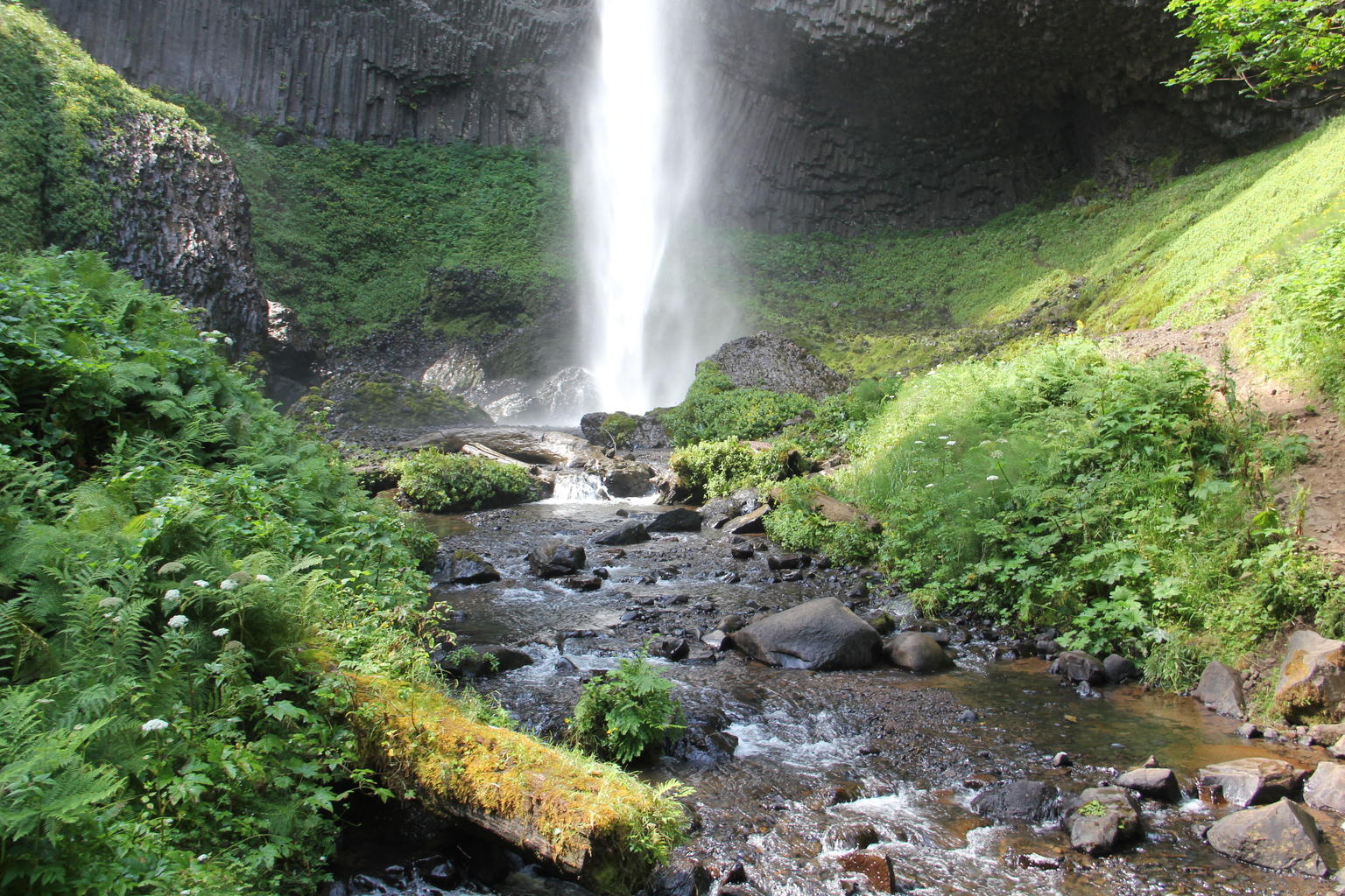 Latourell Falls