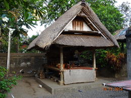 Photo of Kintamani tour part of the ancient House accommodating a Grain-store , satish chandra - November 2014