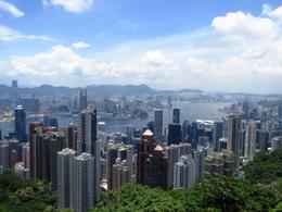 Photo of Hong Kong from Victoria Peak Views of Hong Kong, Victoria Harbor, and Kowloon from Victoria Peak. , BethanieKay - July 2014