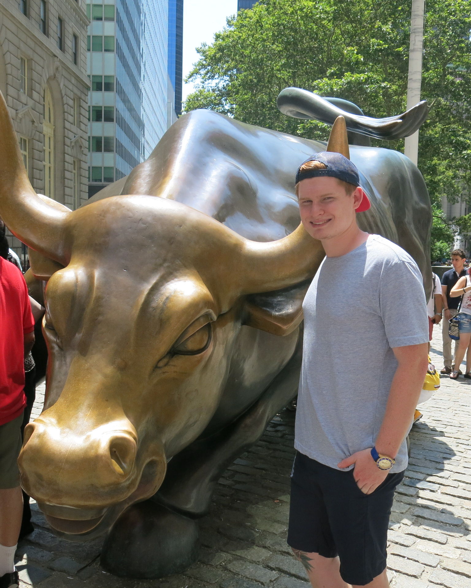 The famous bull of Wall St.