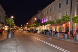Photo of Nowy Swiat. The royal way route includes the elegant looking Nowy Swiat street. Boutique shops and classy restaurants can be found along this road. , David Lally - October 2015